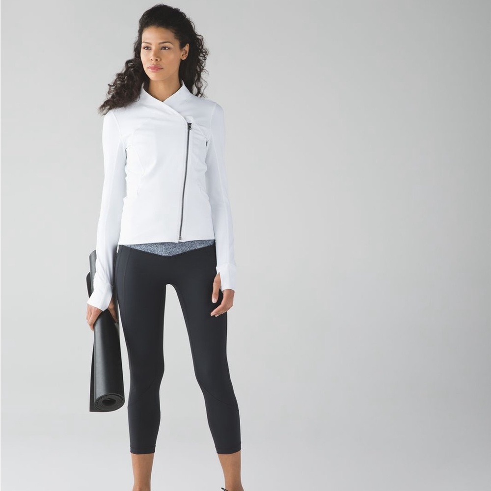 Lululemon Precision White Jacket With Full Zipper Closure Side Pockets Size S